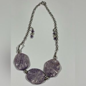 Beautiful lavender chunky stone necklace and earrings